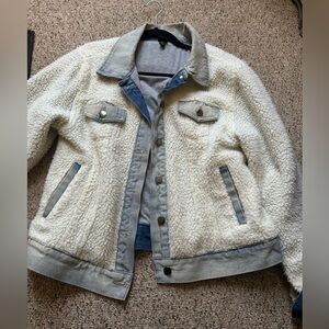 Wild Fable denim / Sherpa jacket